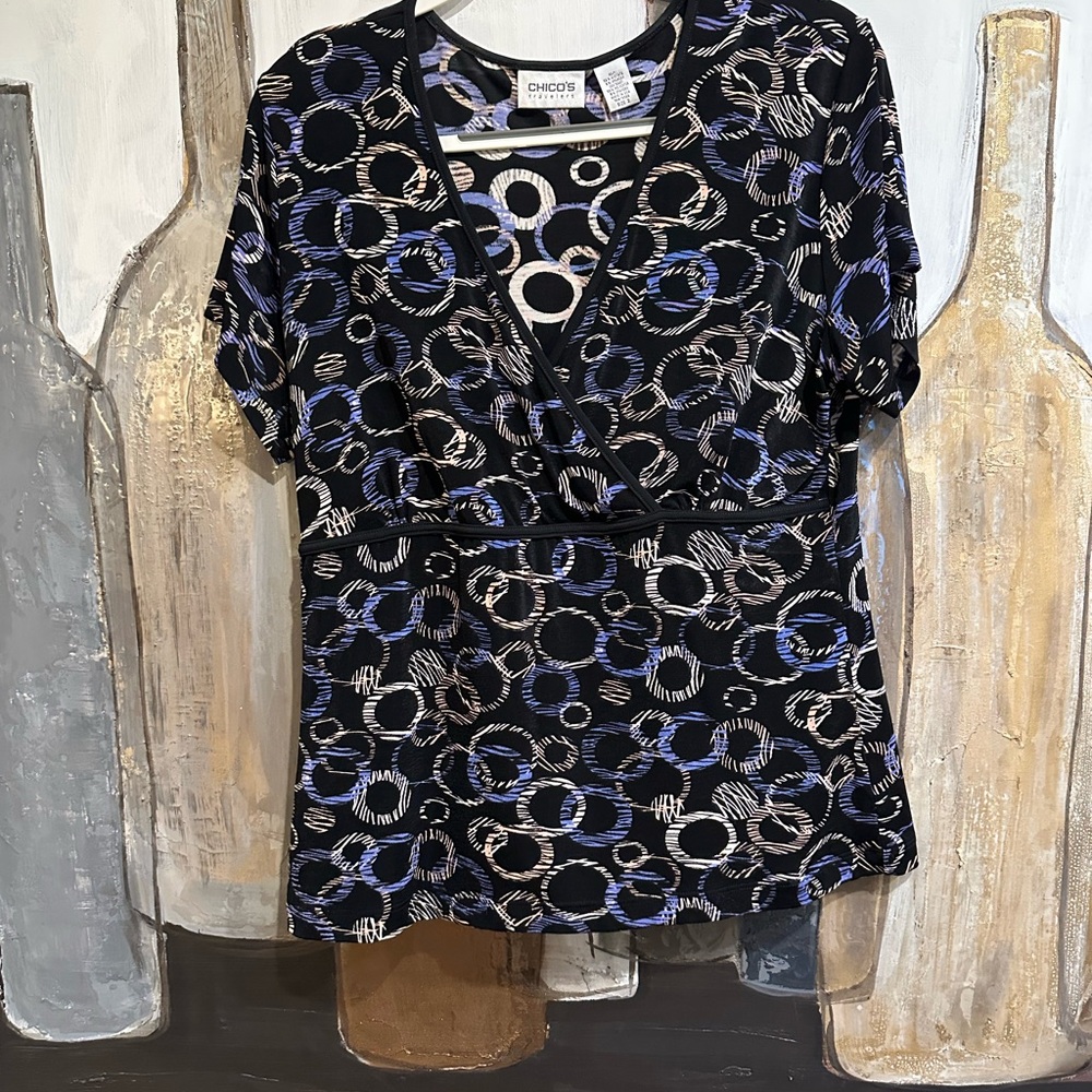 Chico's Travelers Black and Blue Patterned Women's Top